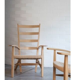mobles114-catalana-armchairs-german-rodriguez-arias-loc-tif-n005