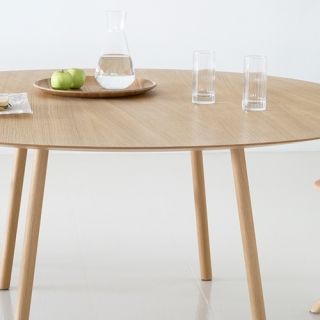 Viccarbe-Maarten-Table-by-Victor-Carrasco-3