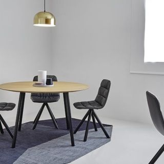 Viccarbe_Maarten-Table_1-1140X600