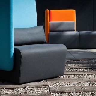 vank-mont-modular-acoustic-sofa-armchair-arrangement_7