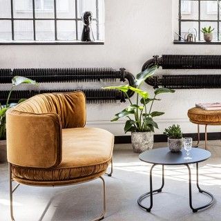 vank_ring_sofa_coffee_table
