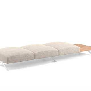 Viccarbe_Sistema_Bench_Slider6_by_Lievore_Altherr_Molina